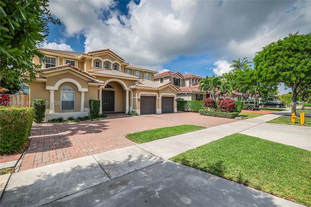 11942 SW 126th Ln, Miami, FL 33186