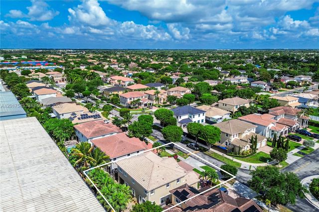 11942 SW 126th Ln, Miami, FL 33186