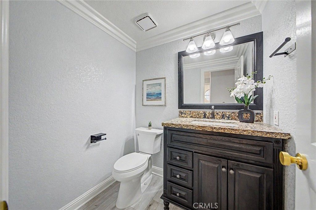 Image 13 of property listing at 17750 Bronte Road 39, Chino Hills, CA 91709