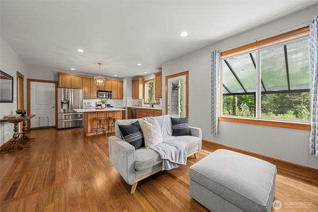 22625 SE 271st Street, Maple Valley, WA 98038