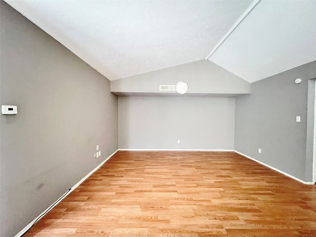 6011 Dooley Drive, The Colony, TX 75056