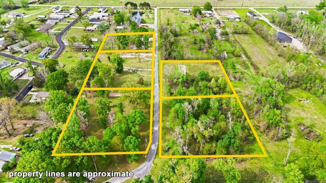 7088 Panama Manor Drive, Gonzales, LA 70737