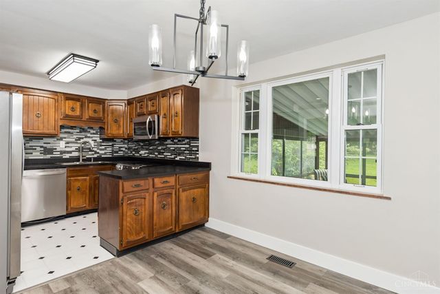 224 Amelia Olive Branch Road, Batavia Twp, OH 45102
