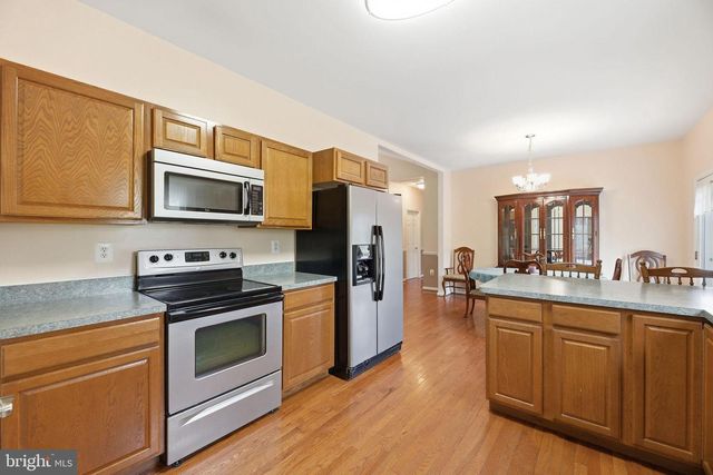 405 BALL RD, Saint Leonard, MD 20685