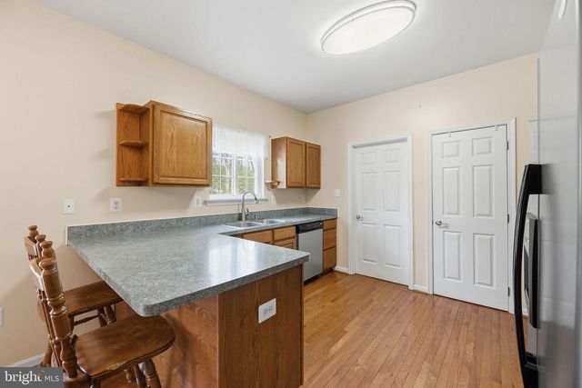 405 BALL RD, Saint Leonard, MD 20685