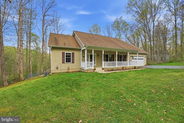 405 BALL RD, Saint Leonard, MD 20685