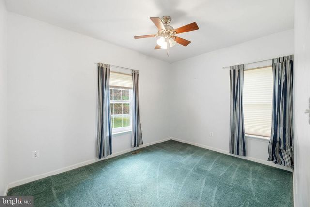 405 BALL RD, Saint Leonard, MD 20685