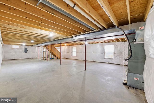 405 BALL RD, Saint Leonard, MD 20685