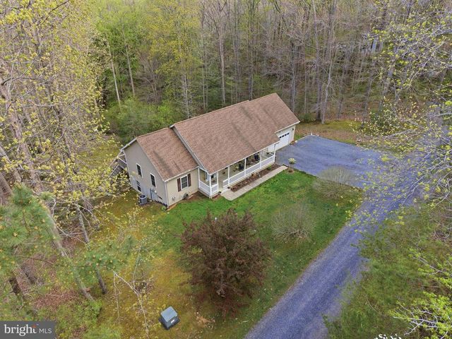 405 BALL RD, Saint Leonard, MD 20685