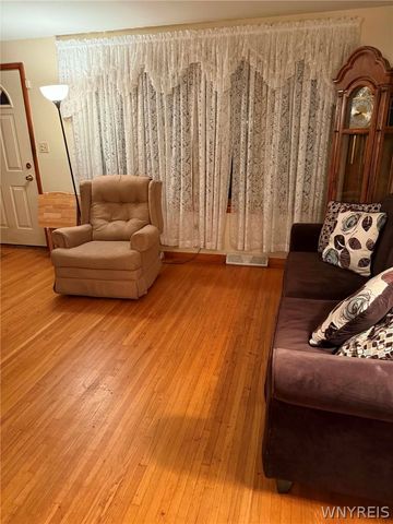 23 Diane Drive, Cheektowaga, NY 14225