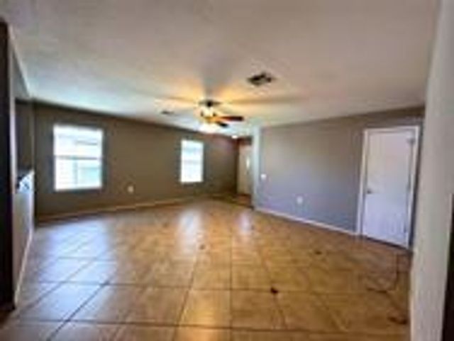7424 Cayenne LN, Austin, TX 78741