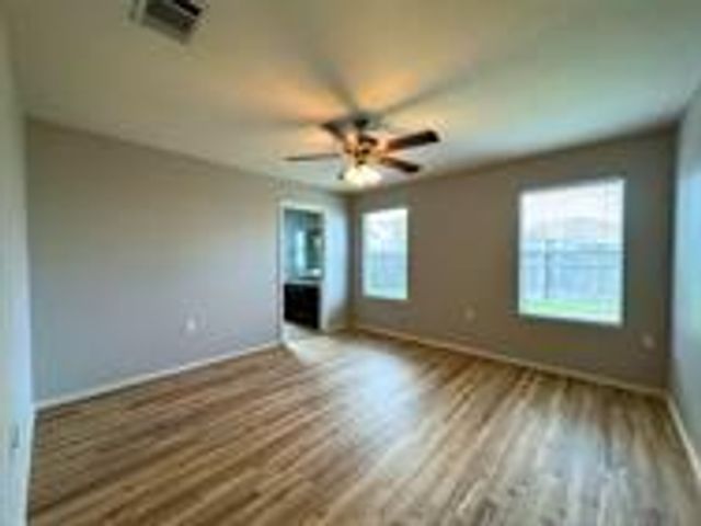 7424 Cayenne LN, Austin, TX 78741