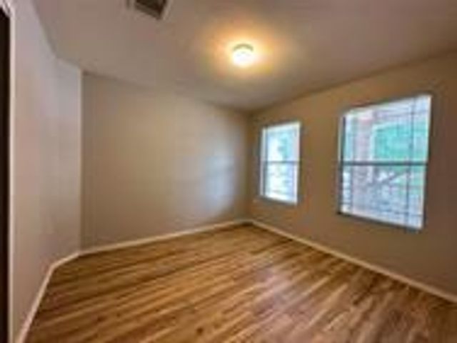 7424 Cayenne LN, Austin, TX 78741