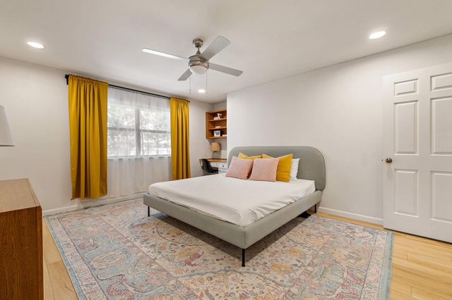 2202 Carolyn DR, Taylor, TX 76574