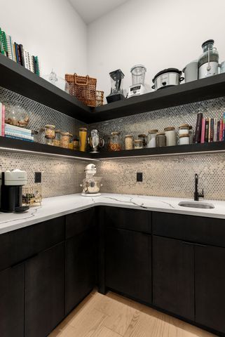 1314 Clifton Ln, Nashville, TN 37215