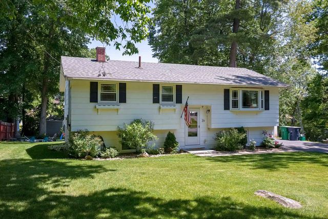 26 Tenby Drive, Nashua, NH 03062