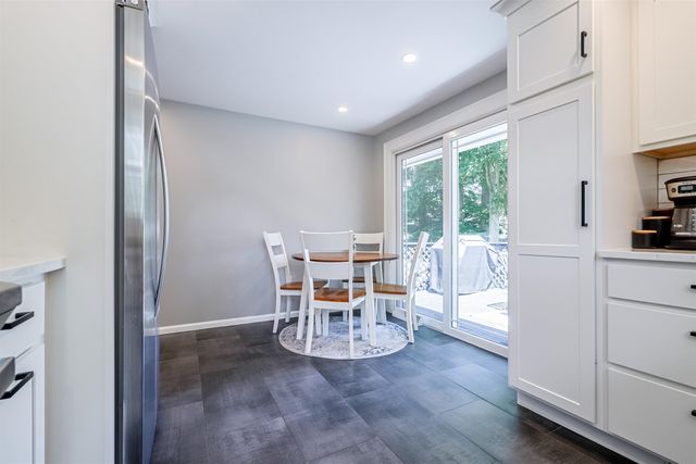 26 Tenby Drive, Nashua, NH 03062