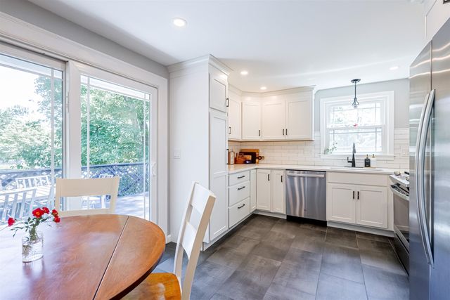 26 Tenby Drive, Nashua, NH 03062