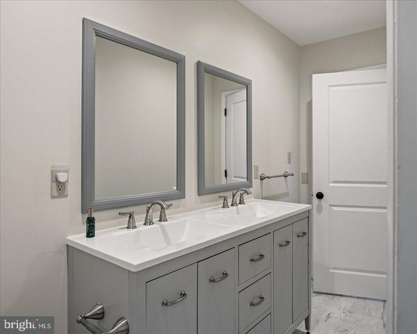 67 SPENCER LN, Albrightsville, PA 18210