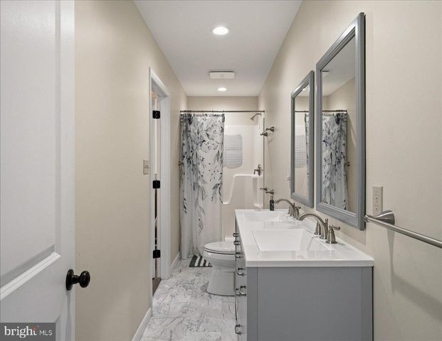 67 SPENCER LN, Albrightsville, PA 18210