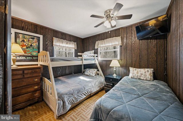 67 SPENCER LN, Albrightsville, PA 18210