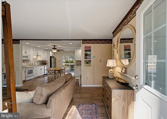 67 SPENCER LN, Albrightsville, PA 18210