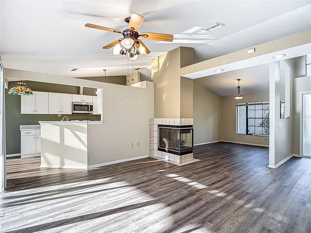 1040 SAWYERS COURT, Lutz, FL 33559