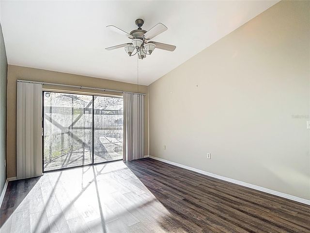 1040 SAWYERS COURT, Lutz, FL 33559