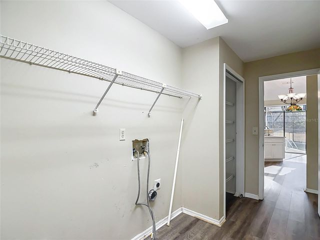 1040 SAWYERS COURT, Lutz, FL 33559