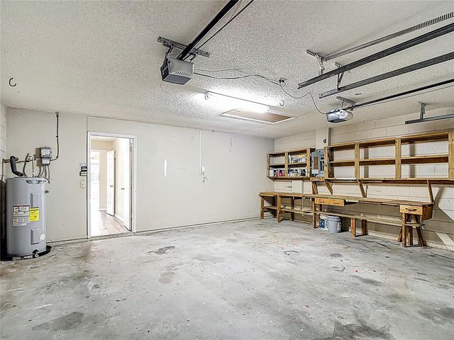 1040 SAWYERS COURT, Lutz, FL 33559