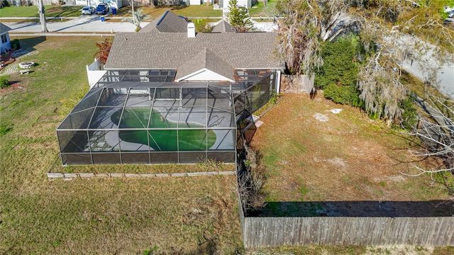 1040 SAWYERS COURT, Lutz, FL 33559