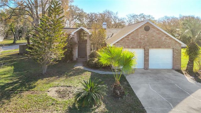 1040 SAWYERS COURT, Lutz, FL 33559