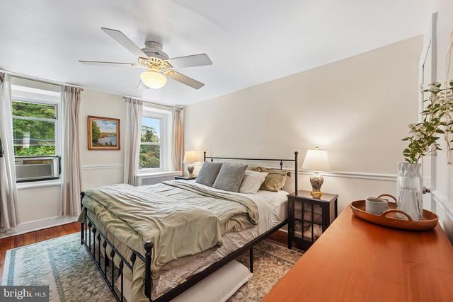 311 CARSON ST, Philadelphia, PA 19128