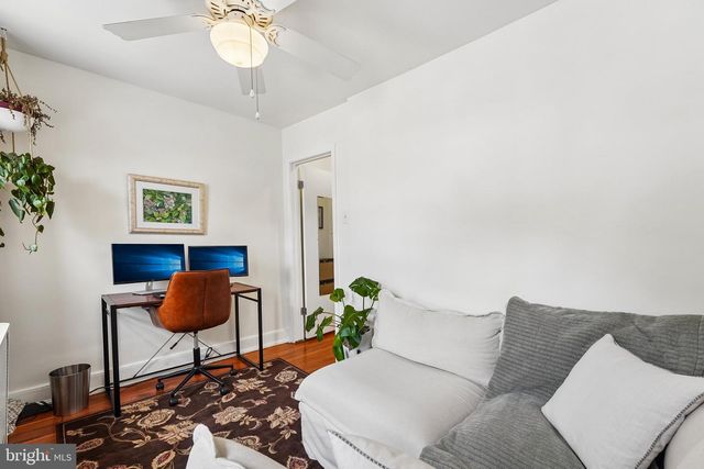 311 CARSON ST, Philadelphia, PA 19128