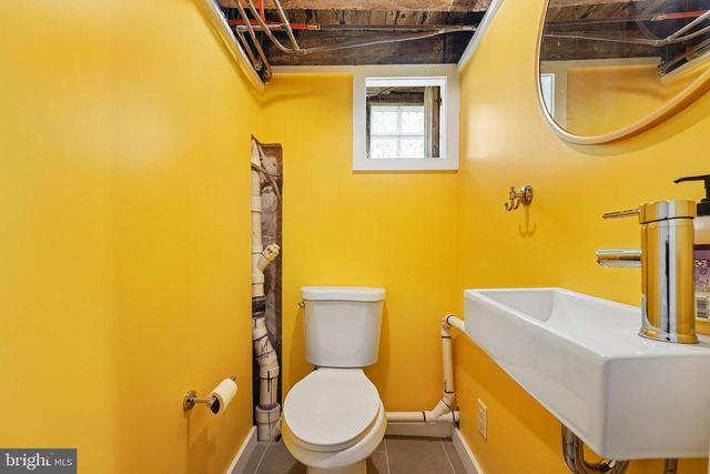 311 CARSON ST, Philadelphia, PA 19128