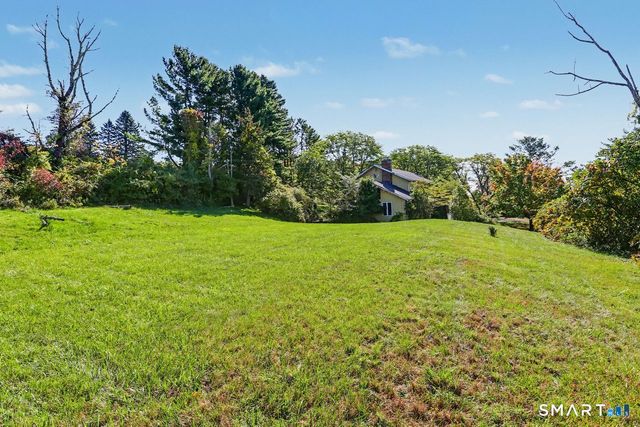 266 Ridgebury Road, Ridgefield, CT 06877
