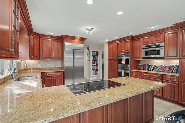 266 Ridgebury Road, Ridgefield, CT 06877