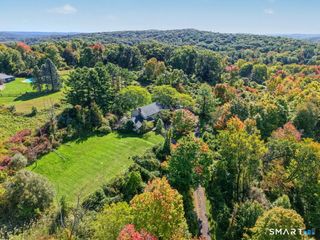 266 Ridgebury Road, Ridgefield, CT 06877
