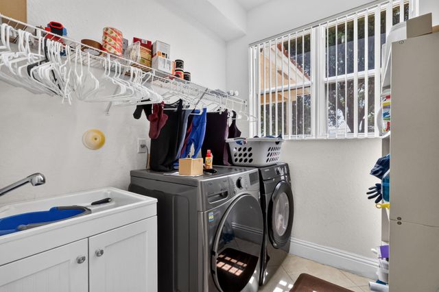 7280 SERRANO Terrace, Delray Beach, FL 33446