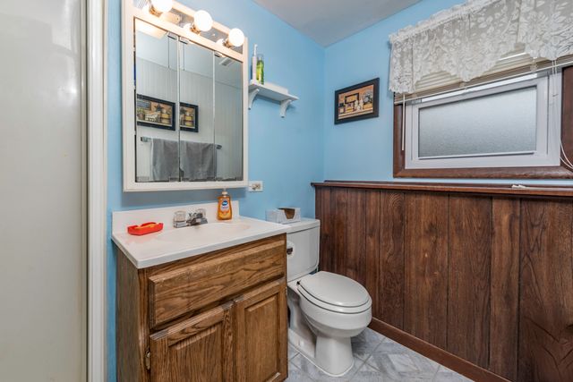 547 Phillips Circle, Antioch, IL 60002