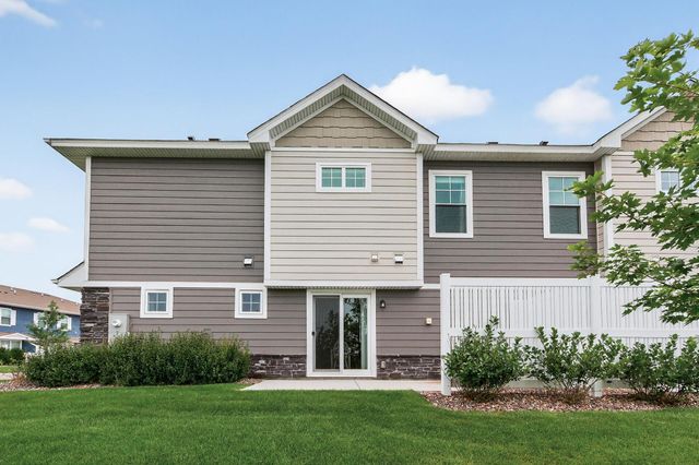 11010 Yalta Street NE E, Blaine, MN 55449