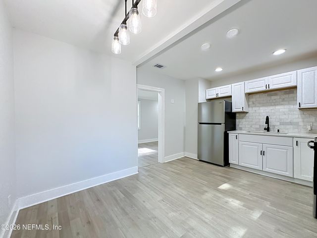821 W 30TH Street, Jacksonville, FL 32209