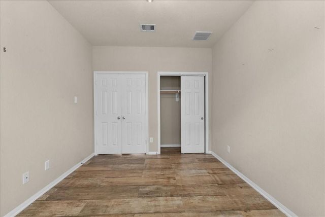 8306 Hampton Bay Drive, Baytown, TX 77523