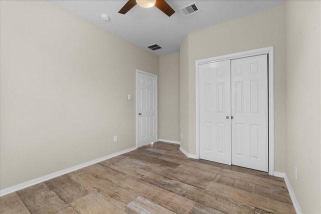 8306 Hampton Bay Drive, Baytown, TX 77523