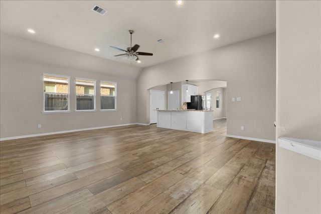 8306 Hampton Bay Drive, Baytown, TX 77523