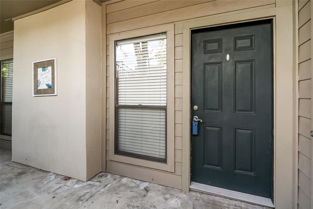 1100 Augusta Drive 7, Houston, TX 77057