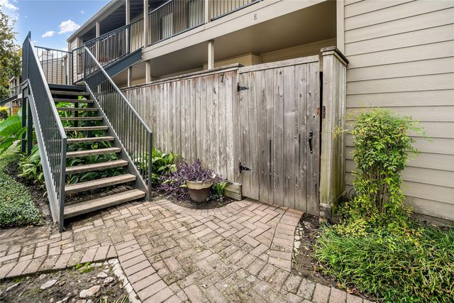 1100 Augusta Drive 7, Houston, TX 77057