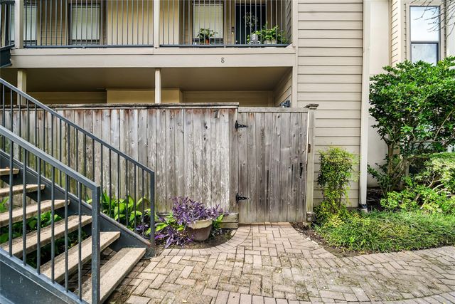 1100 Augusta Drive 7, Houston, TX 77057