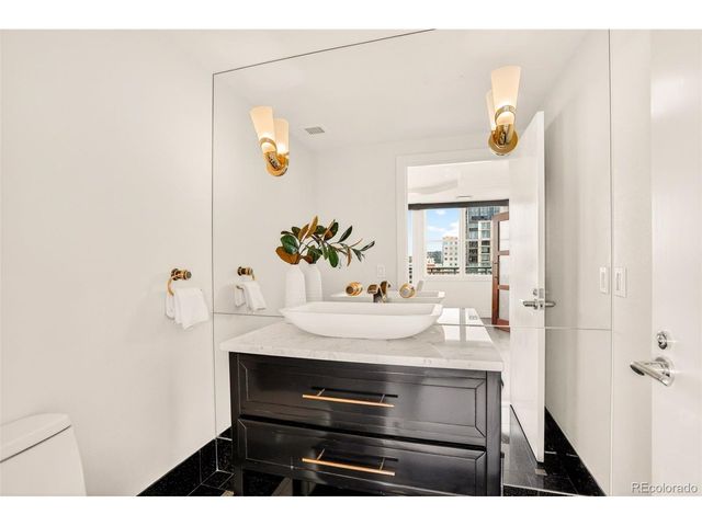1735 19th St 7B, Denver, CO 80202