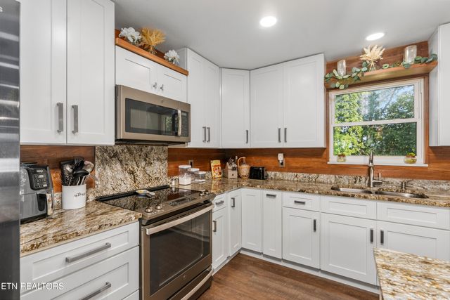 2647 May Ave, Maryville, TN 37804